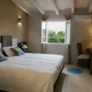 Bed & Breakfast Avion, Elmas